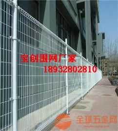 金屬絲護欄網(wǎng) 產(chǎn)品解析、規(guī)格選擇與廣泛應用